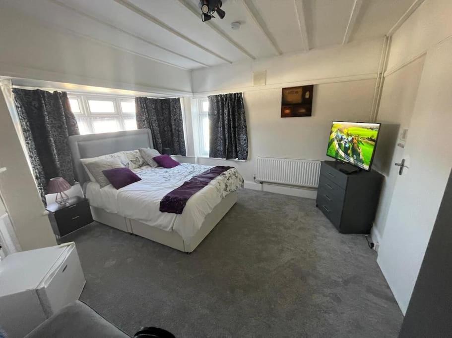 Apartment Tripple Bs South Norwood